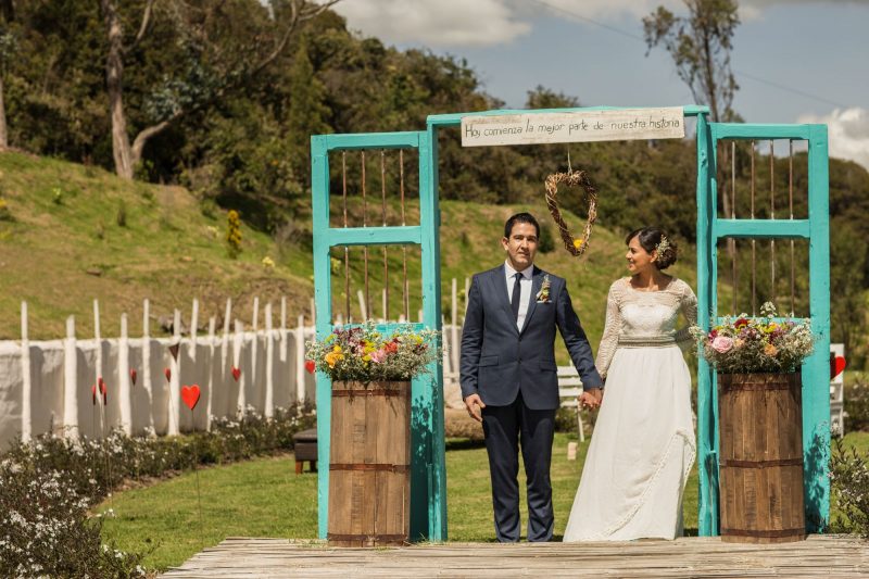 Isa y Alex recién casados