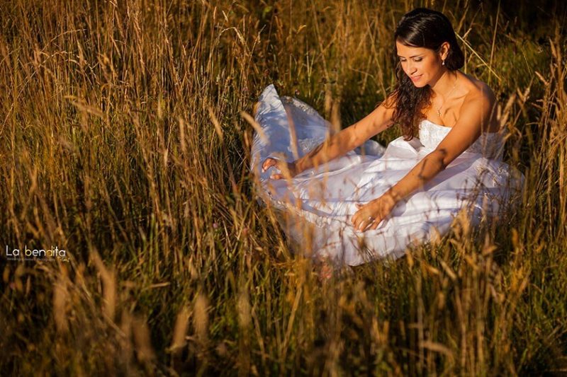 Paula con vestido de novia
